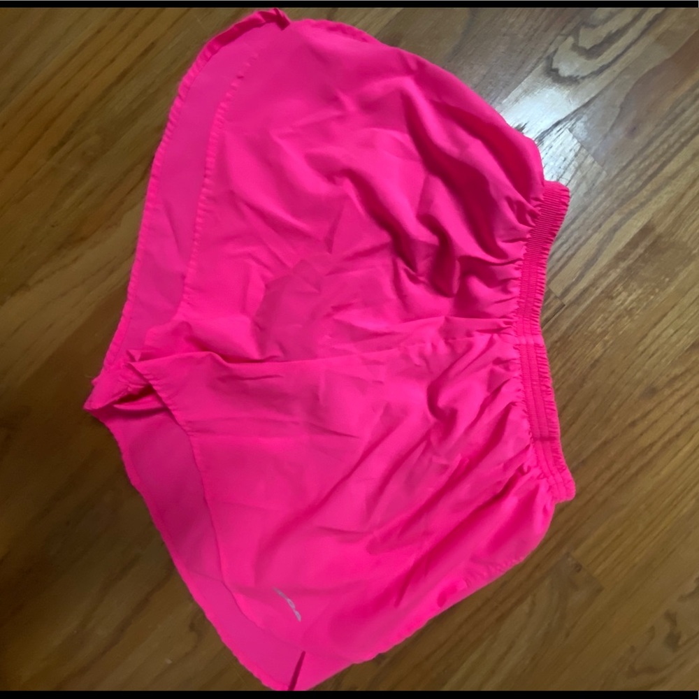 BOA Running Shorts Pink